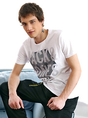 Luda Wayne strokes his sweet cock